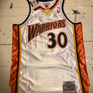 Steph Curry NWT Stitched Jersey
